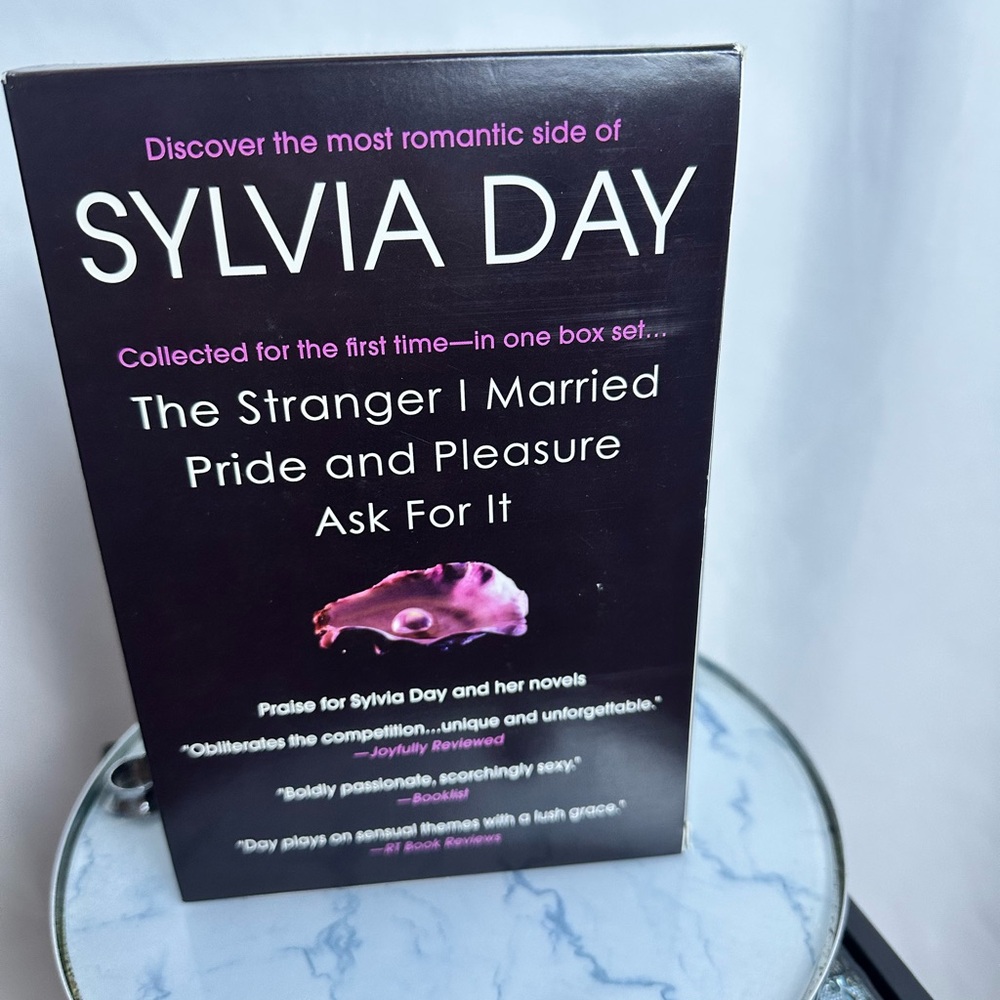 ✅ 3-Box Set Sylvia Day Books: Stranger I Married, Pride & Pleasure, Ask For It
